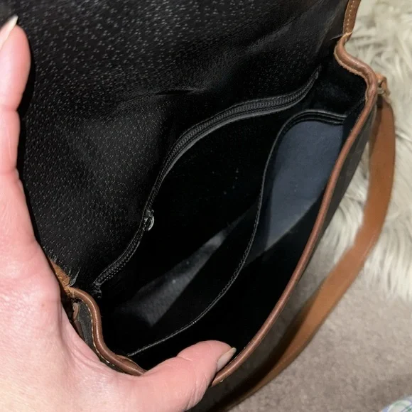 Vintage Longchamp Crossbody Bag-Leather-Brown Tones/Black-Flap Snap Closure - Picture 12 of 17